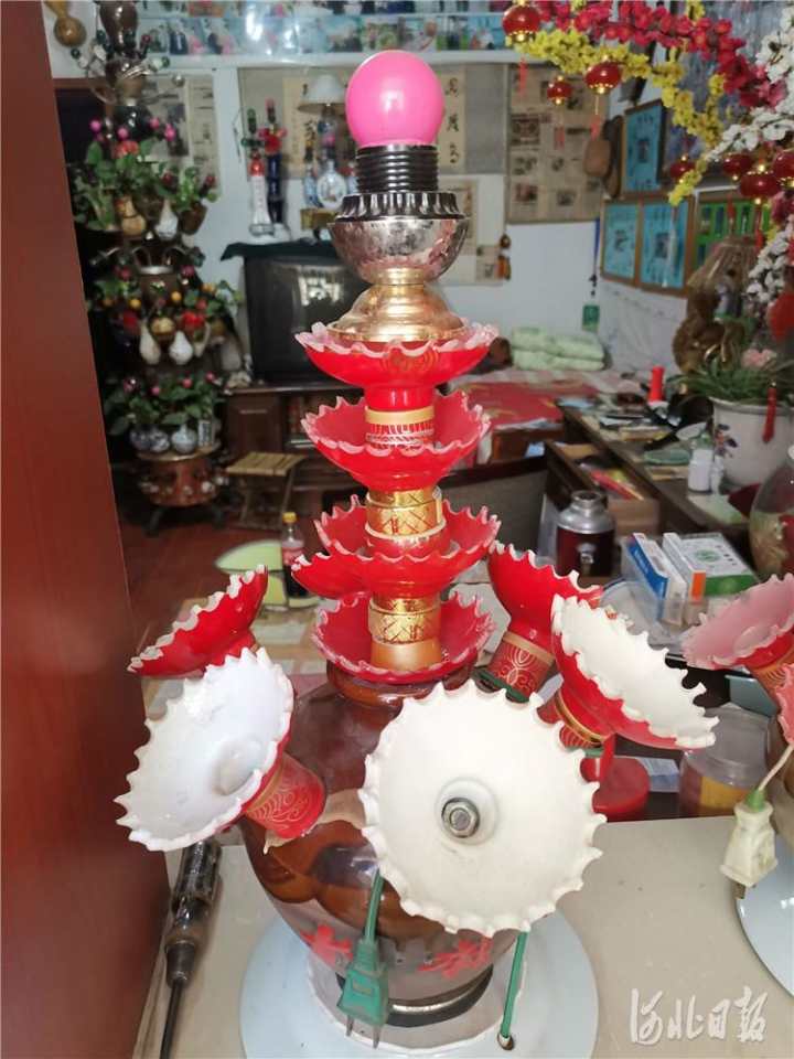 1558946161905498.jpg 八旬老人1.jpg